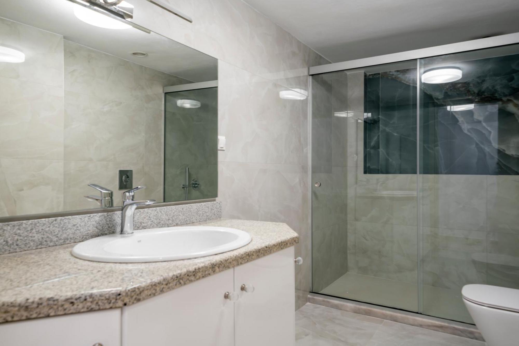 Neon 2Br Luxurious Central Apt Heraklion Екстериор снимка